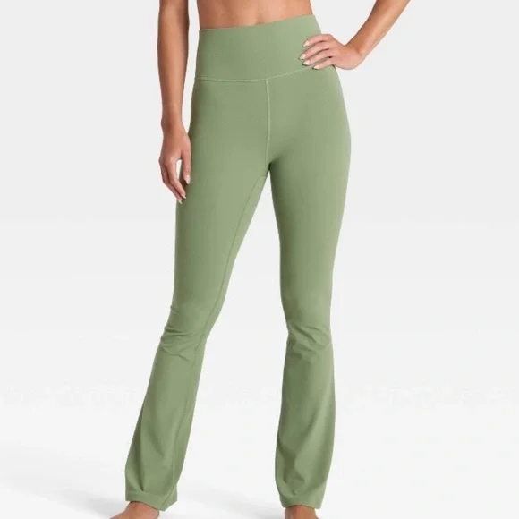 All In Motion Matcha Green Leggings Boot Cut High Rise Activewear Women’s M ** - Picture 2 of 11